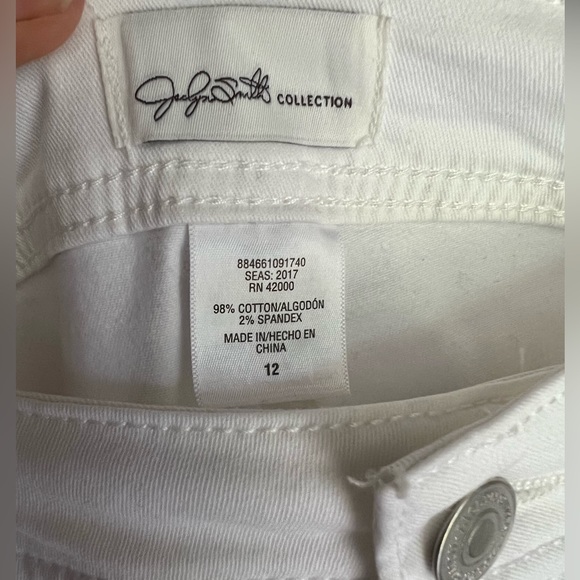 White Denim Capris (Sz 12) - Picture 6 of 8